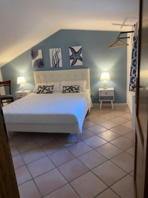 49 Sea Rooms